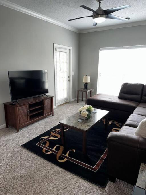 Extravagant 2 Br/2 Ba Apartment Savannah Kültér fotó